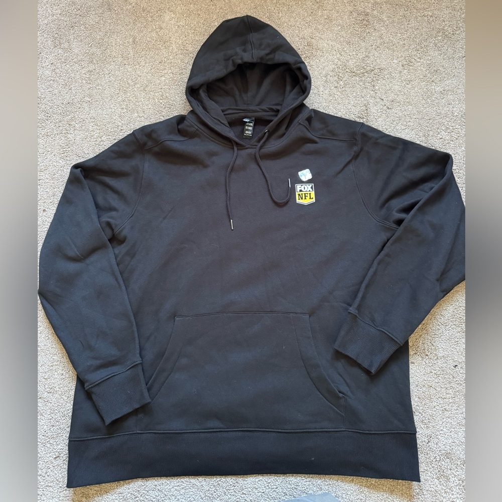#148 FOX NEWS (BROADCASTING) NFL Black Hoodie (NWOT)